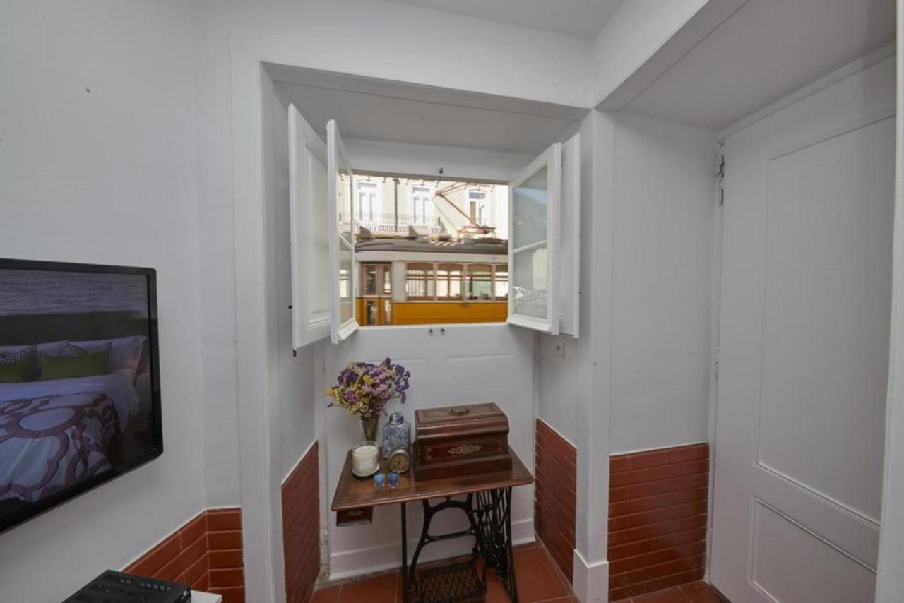 Lx Factory Apartment! Outside Terrace Lisboa Extérieur photo